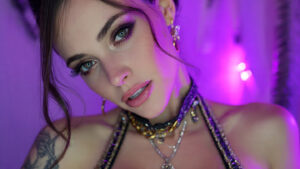 The Story Behind Webcam Model Gia_Sunny Biography