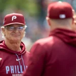 Don Mattingly Talks to Bryce Harper About His Baserunning Decision